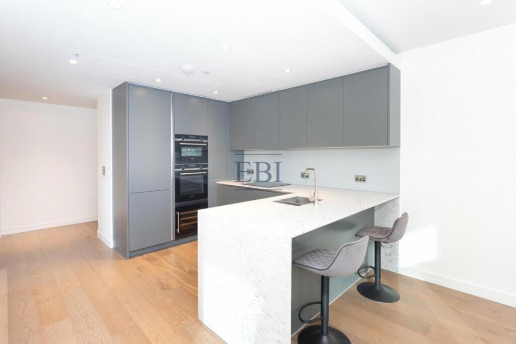 High Level, Two Bedroom Appartement Londres