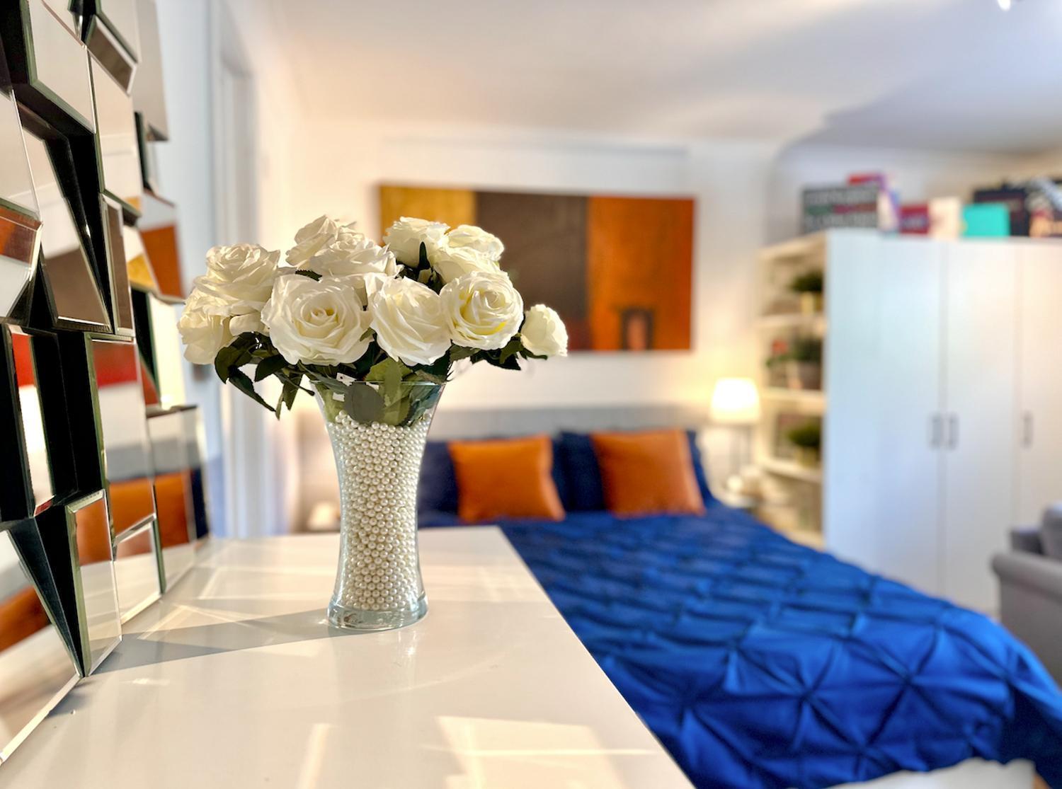 Stunning Business Travellers Studio En-Suite Bathroom Garden View Appartement *