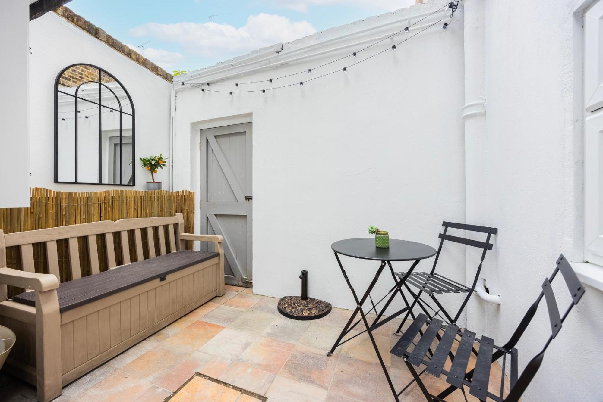 1 Bed On Ivor Place Londres