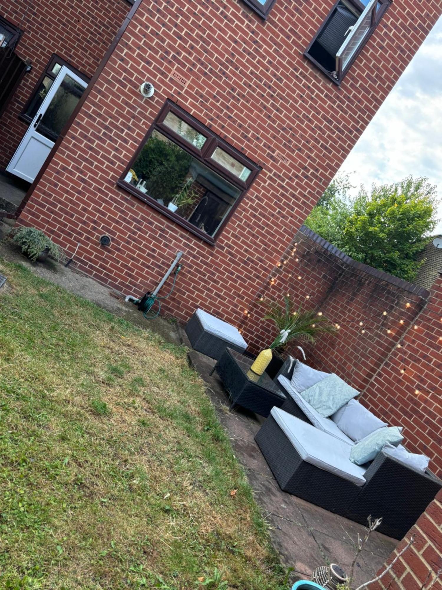 City Airport Serviced House Vakantiehuis Londen