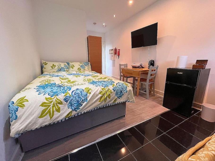 Modern 1-bed In Apartamento