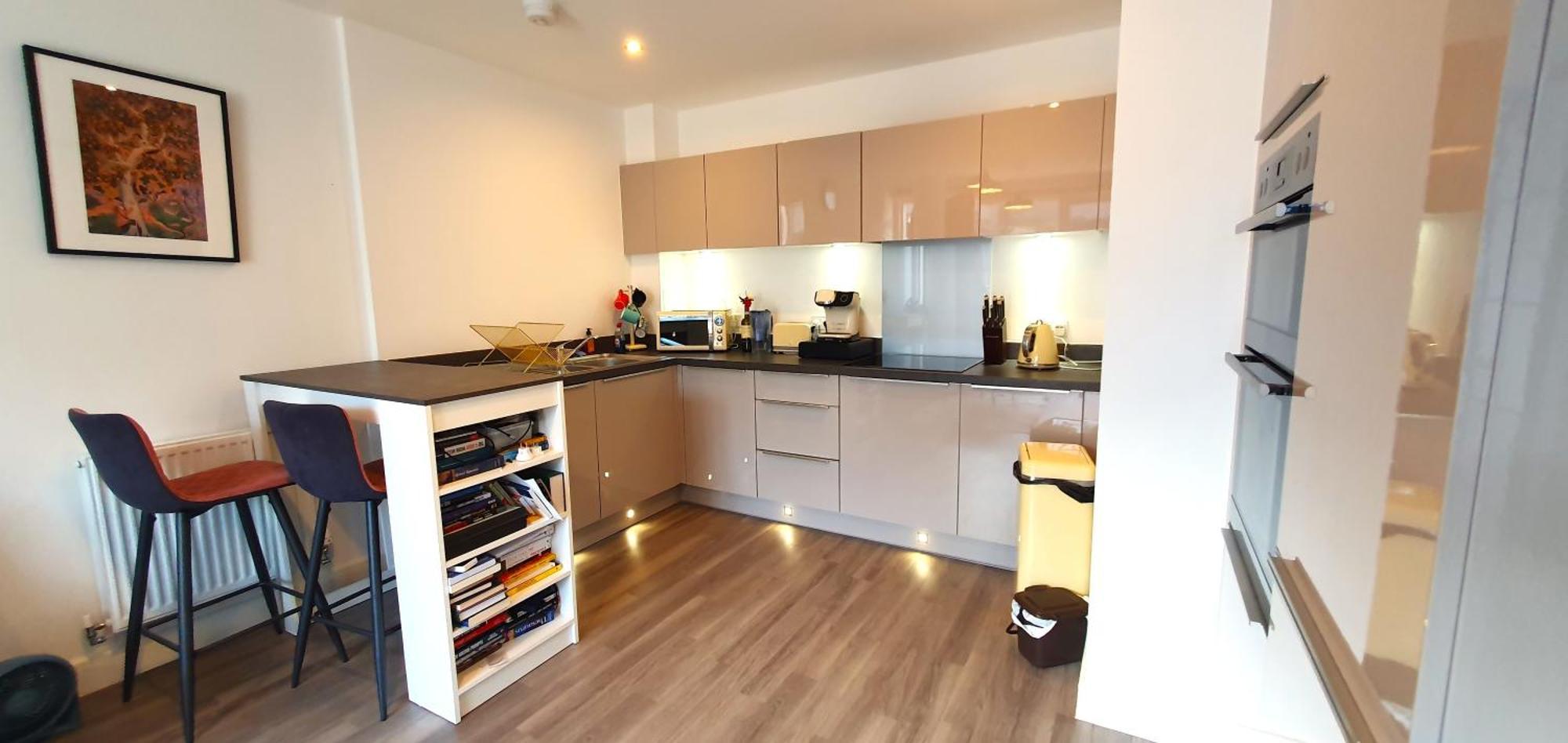 Charming 1 Bed Flat In Trendy Walthamstow *
