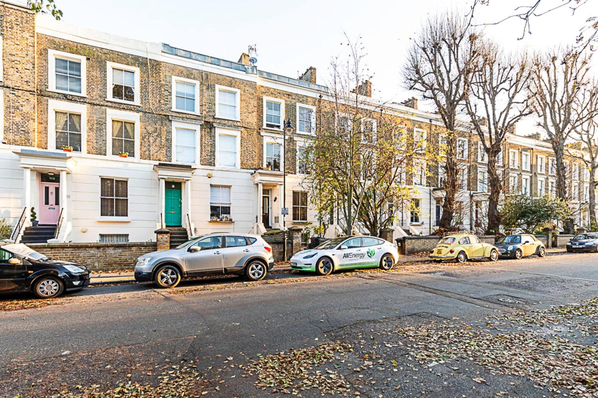 Colourful And Cosy In De Beauvoir Town * Londres