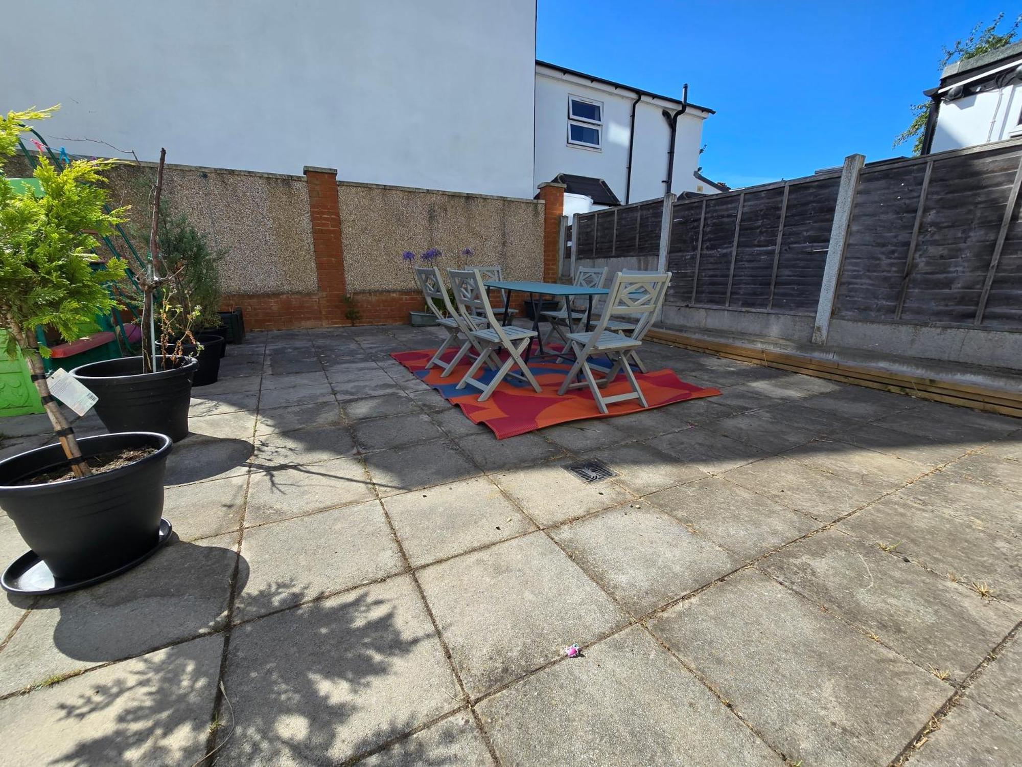 The Flat - 2 Bedroom Londres