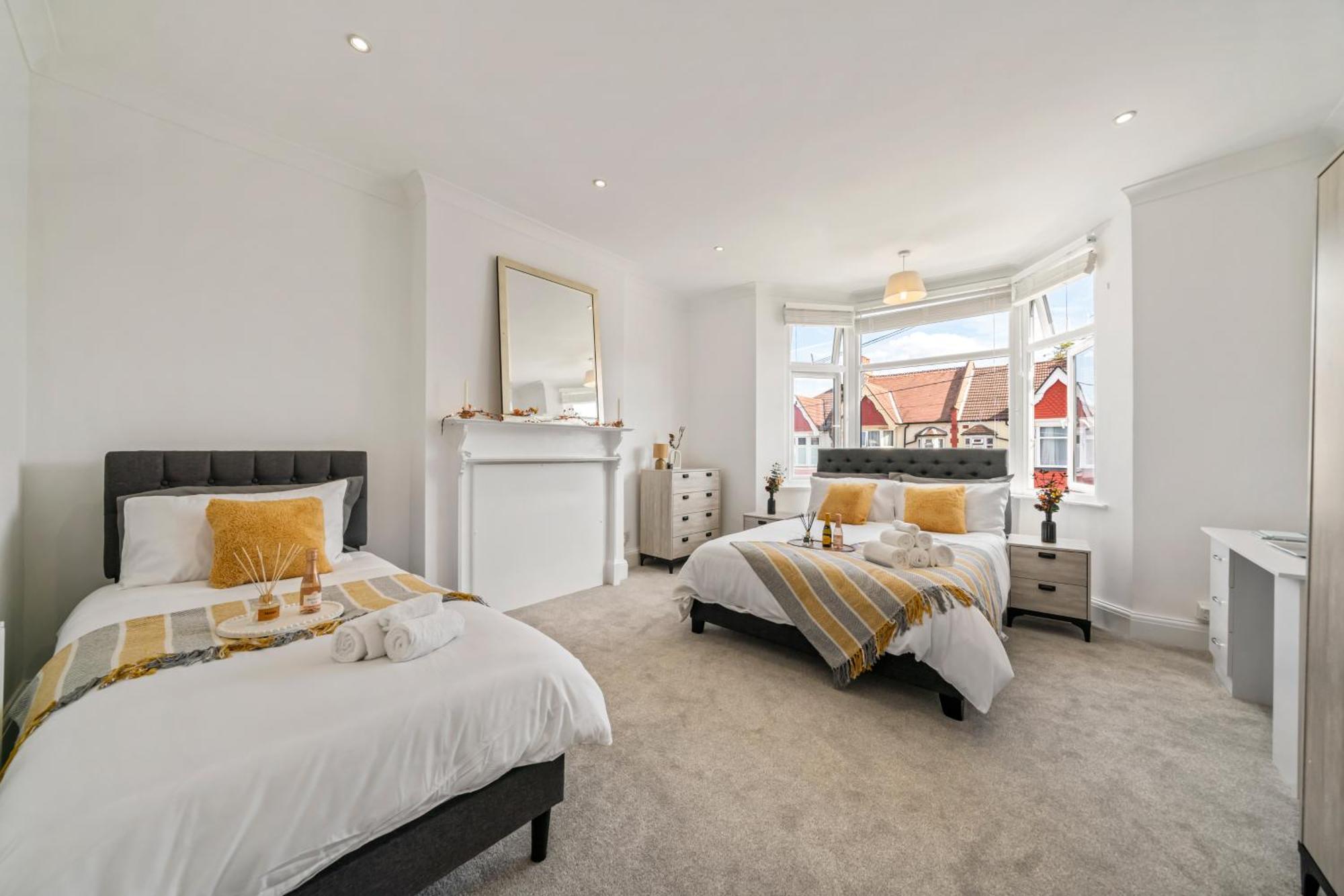 2025 Award Winning - 2 Bedroom Luxury Next To Wembley Stadium Apartment London