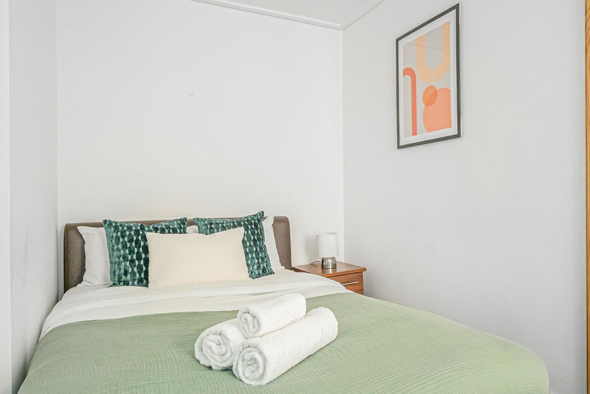 Heart Of Holborn - 2br With Patio - Cityapartmentstay Apartamento Londres
