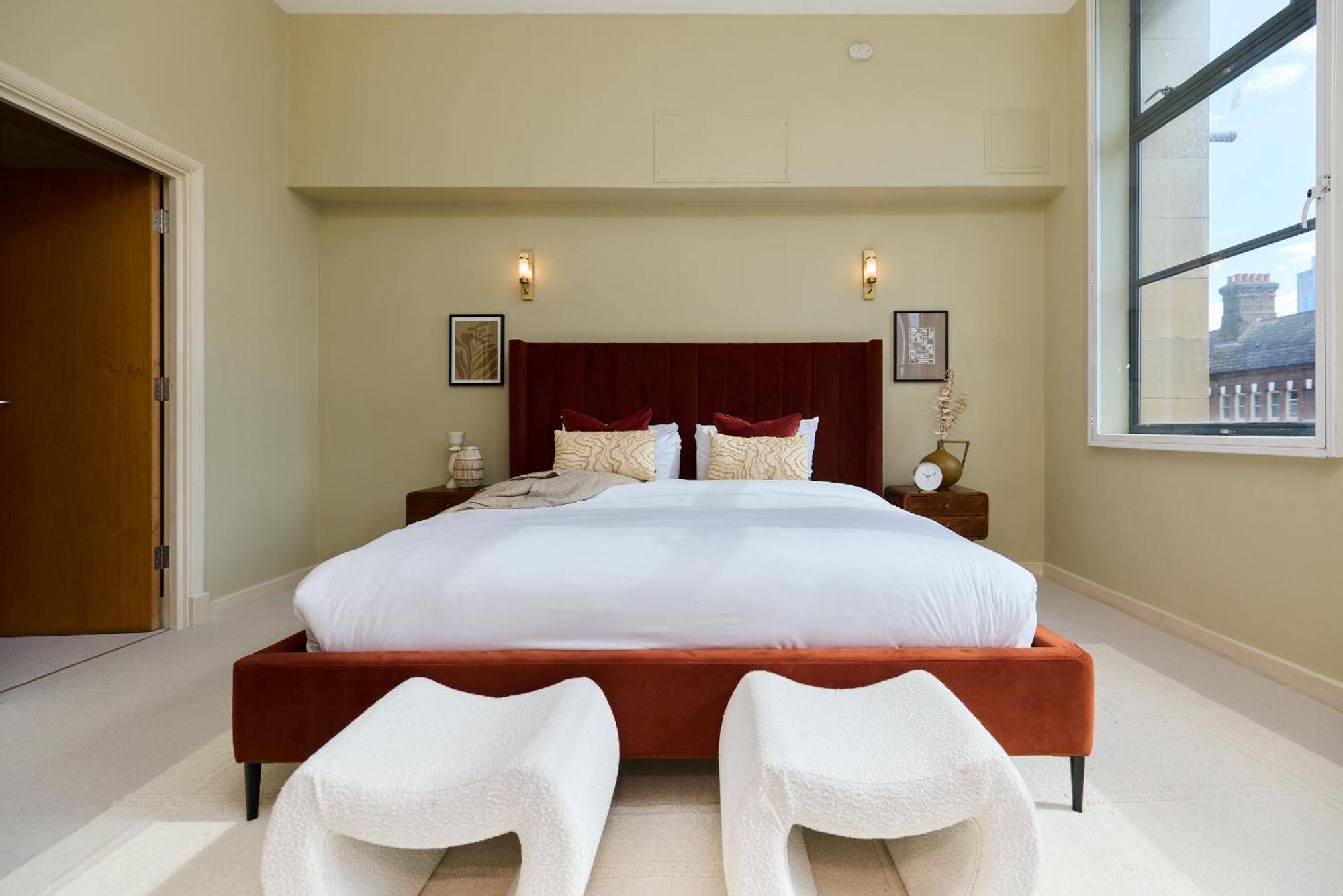 The Spitalfields Beauty - Bright 2bdr Flat Londen