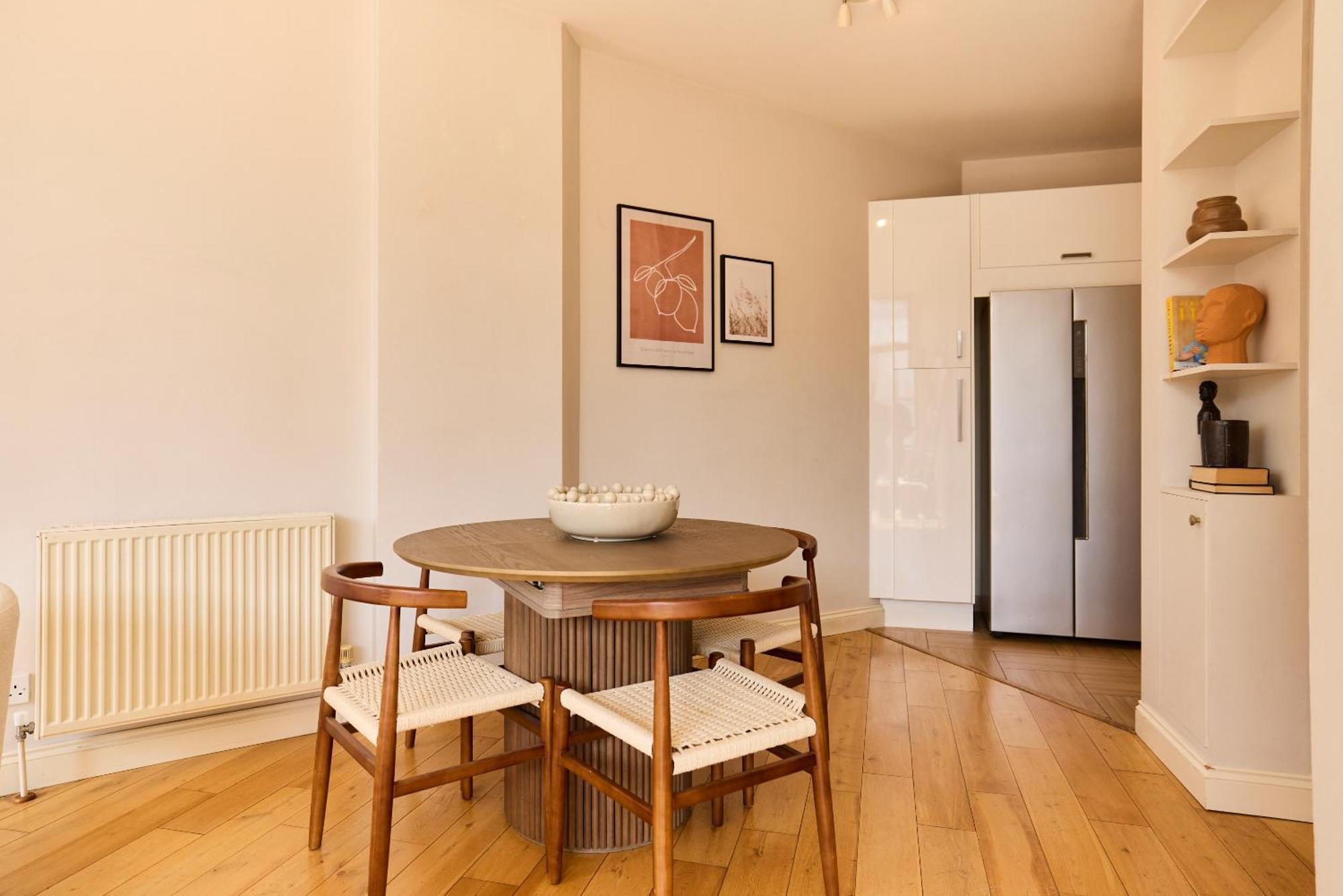 The Spitalfields Beauty - Bright 2bdr Flat * Londen