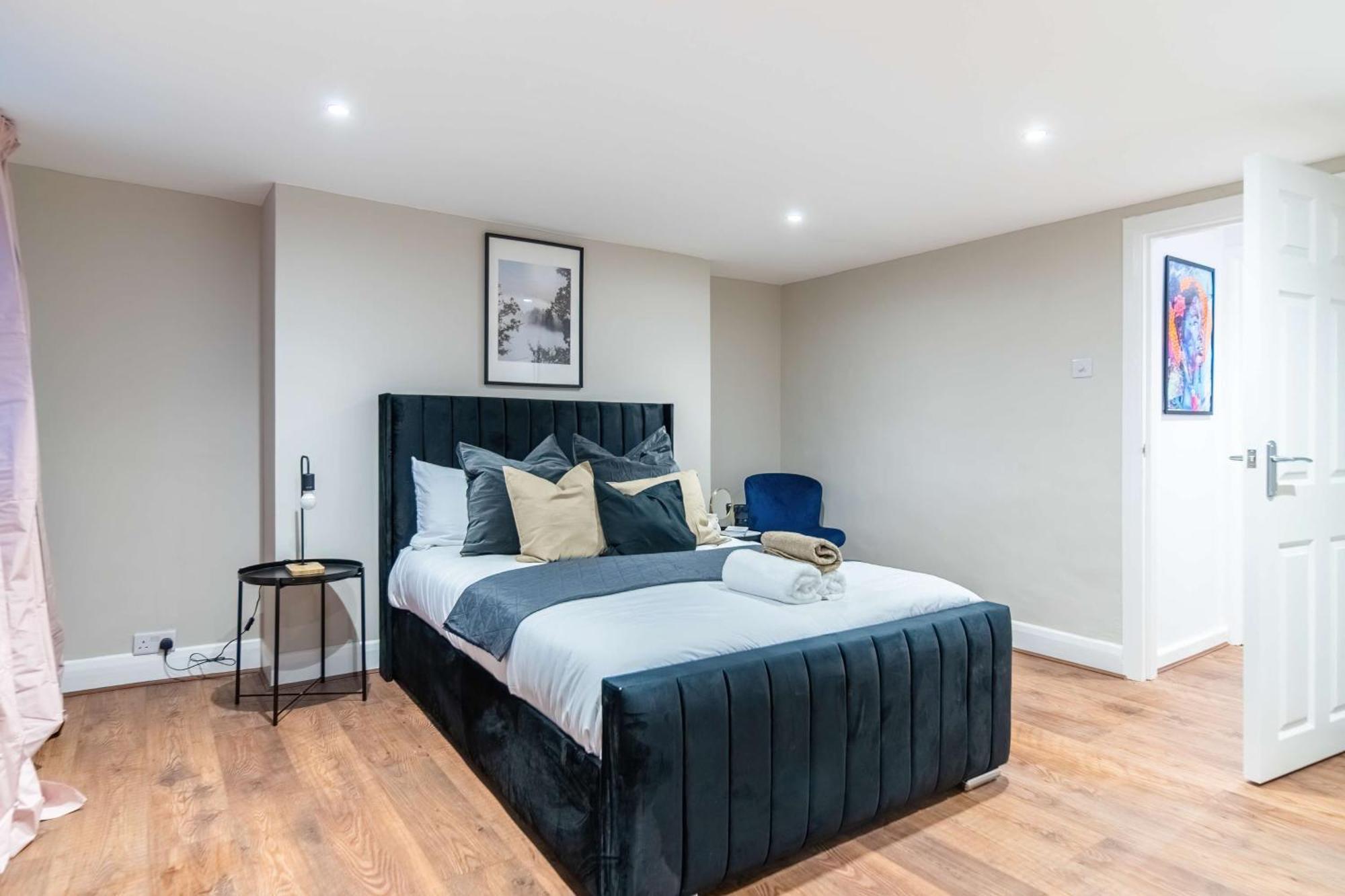 Modern Two Bed Kensington With Free Wifi * Londres
