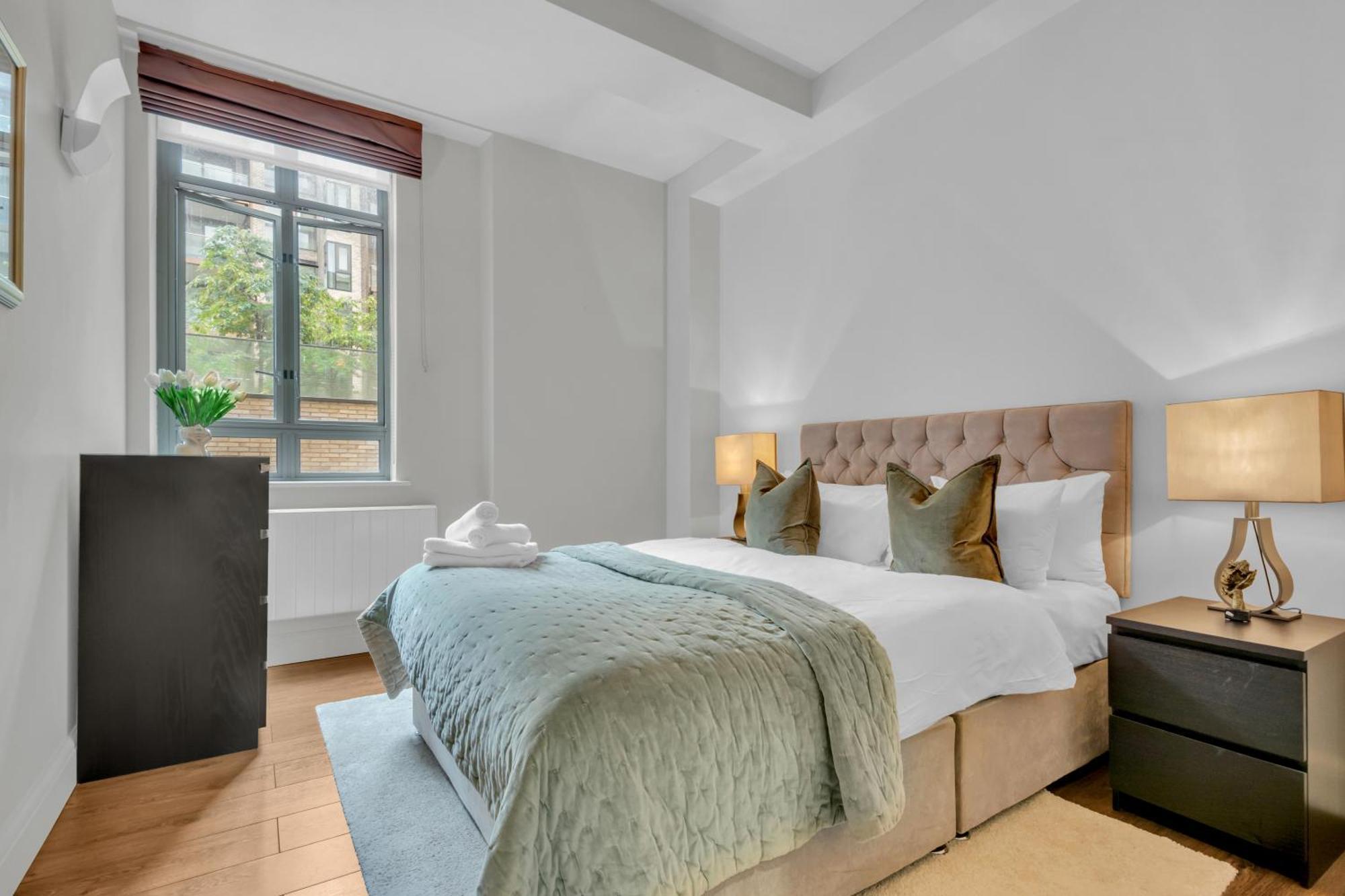 Appartement Mysquare Contemporary Serviced In Of