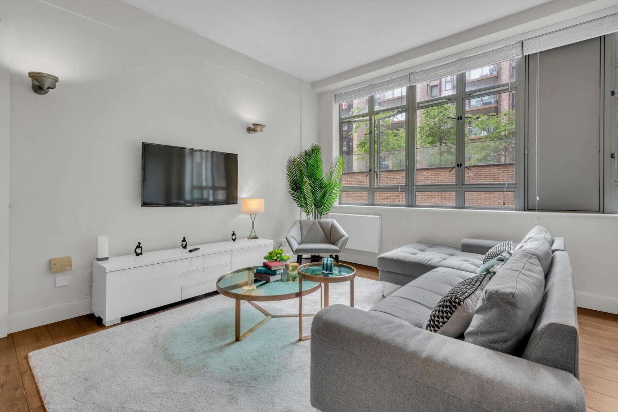 Appartement Mysquare Contemporary Serviced In Of Londres