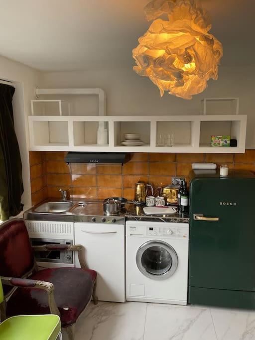 Studio6 Charming With Modern Amenities In * Londres