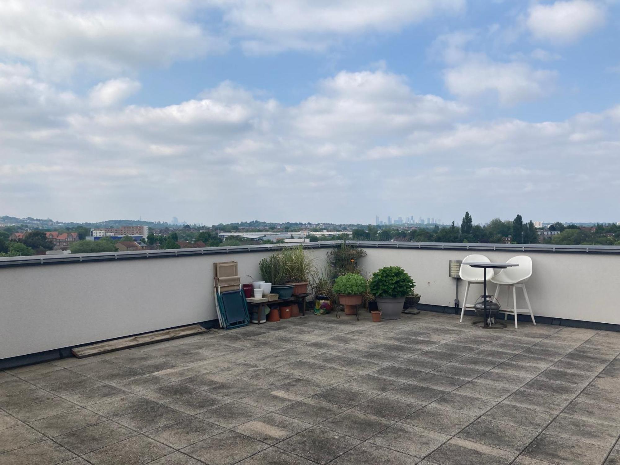 5 Purbeck Gardens Rooftop Privatunterkunft