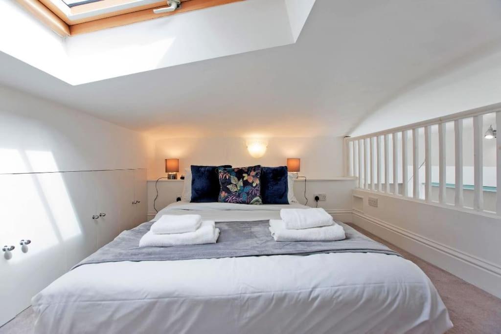 Cosy 2 Bed Modern Mews - Kings Cross Londres