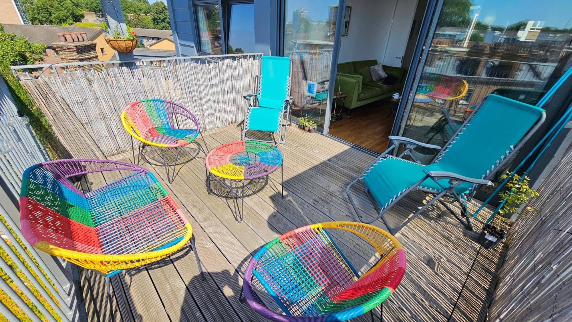 Appartement Roof Terrace, 2-bed 2-bath, Stoke Newington Londres