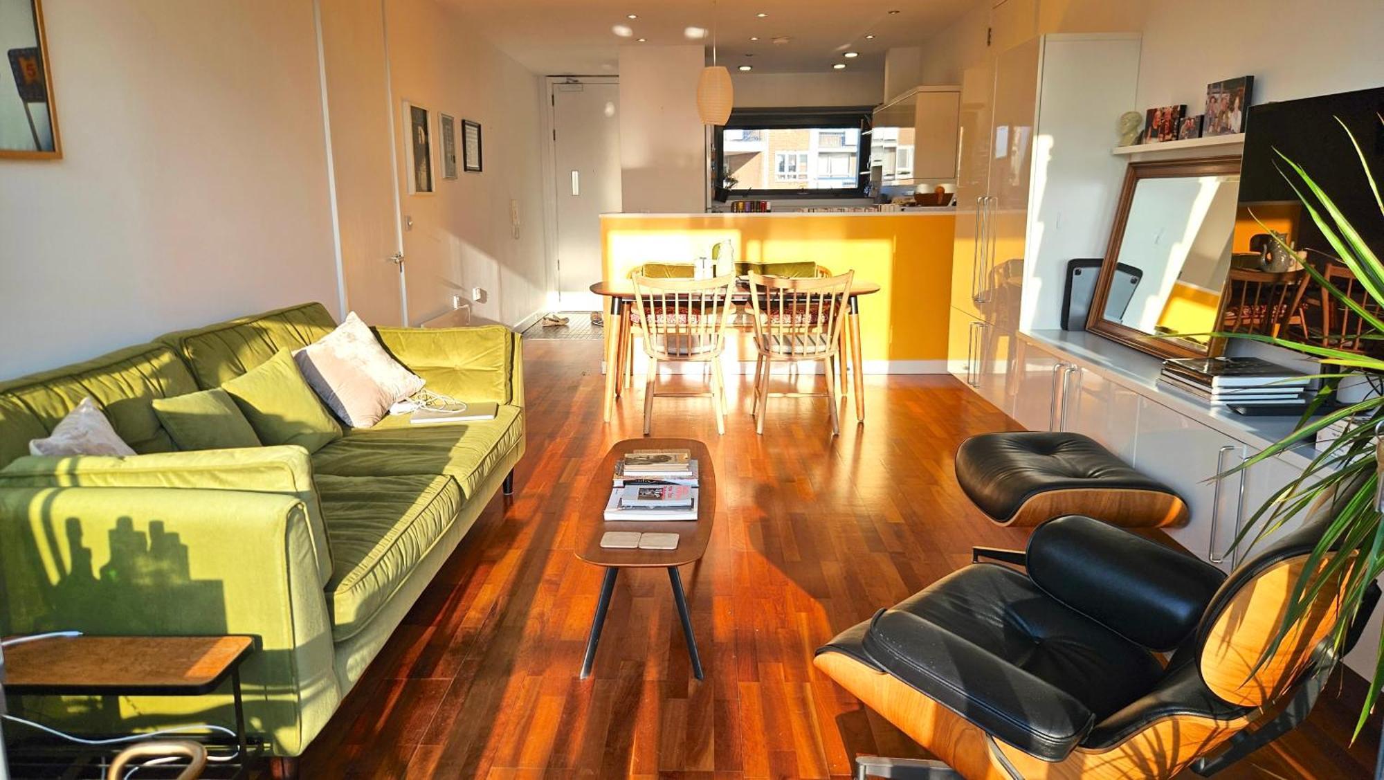 Appartement Roof Terrace, 2-bed 2-bath, Stoke Newington Londres