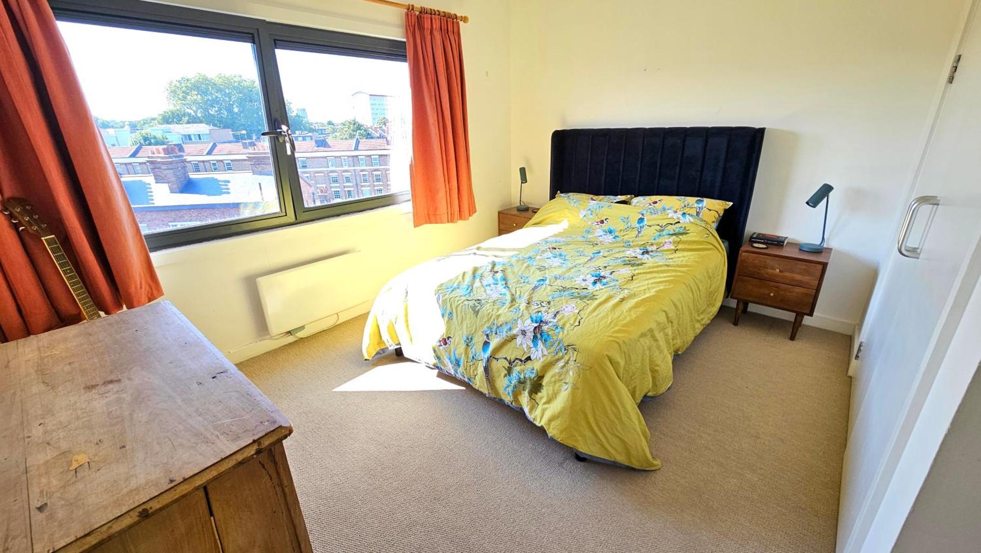 Roof Terrace, 2-bed 2-bath, Stoke Newington Appartement