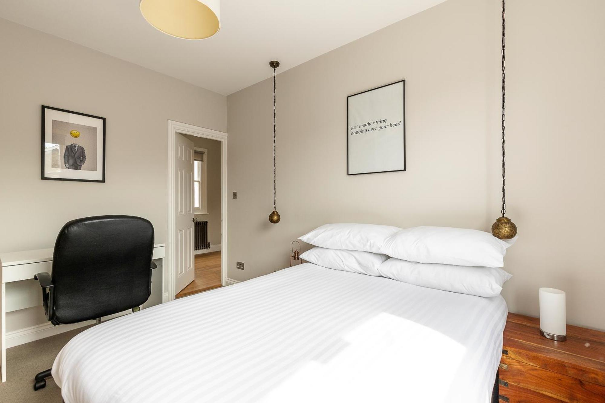 Rustic And Contemporary Haven In Brixton * Londres