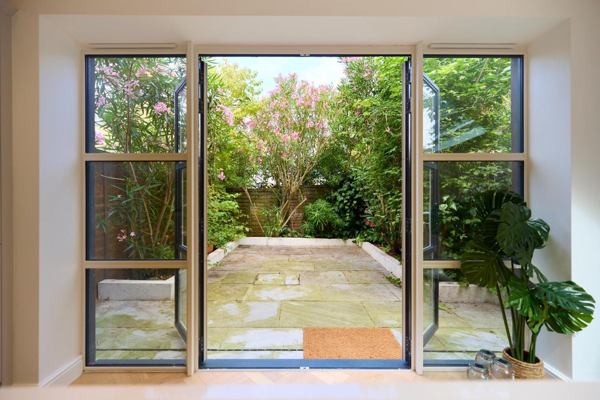 Apartment The Shepherd's Bush Wonder - Trendy 4bdr With Garden And Terrace London