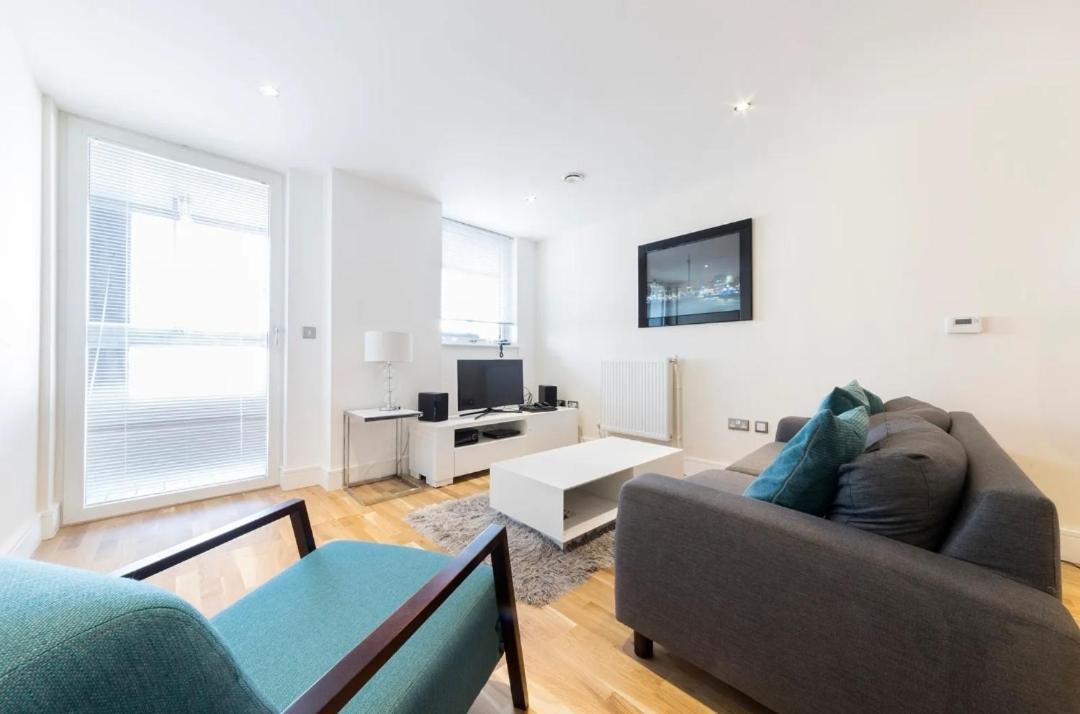 Cosy Two Bed Serviced In Tower Bridge Bridge - Perfect For Long Stay, Business, Leisure And Relocations Appartement