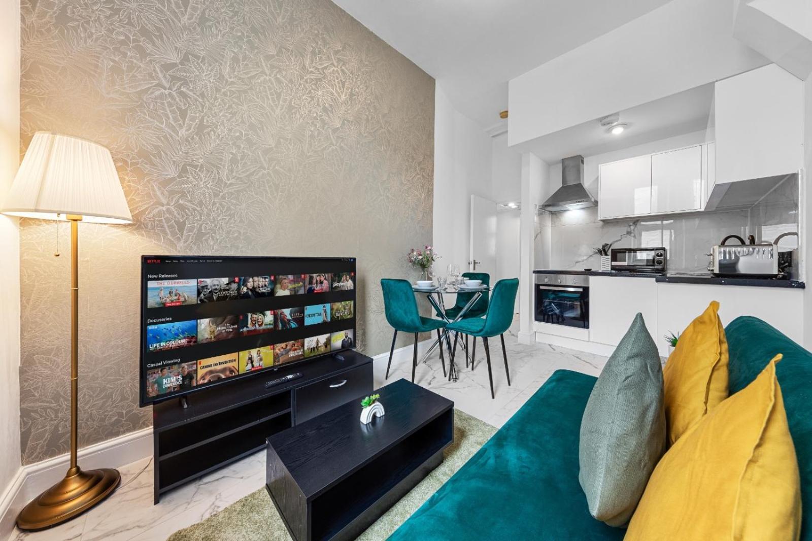 1b Flat, Sleeps 5 In Finchley Tw18 Appartement *