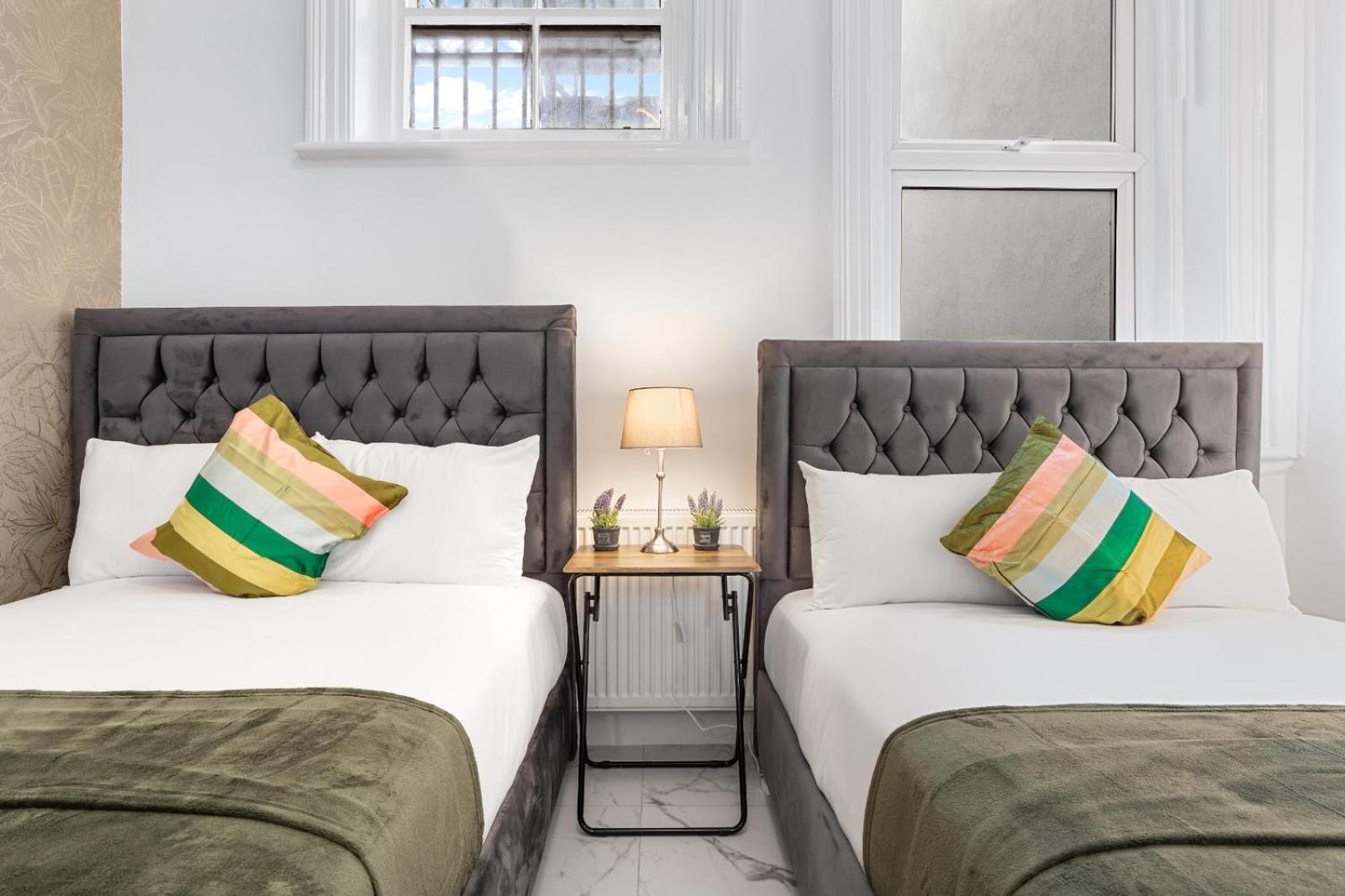 1b Flat, Sleeps 5 In Finchley Tw18 * Londres