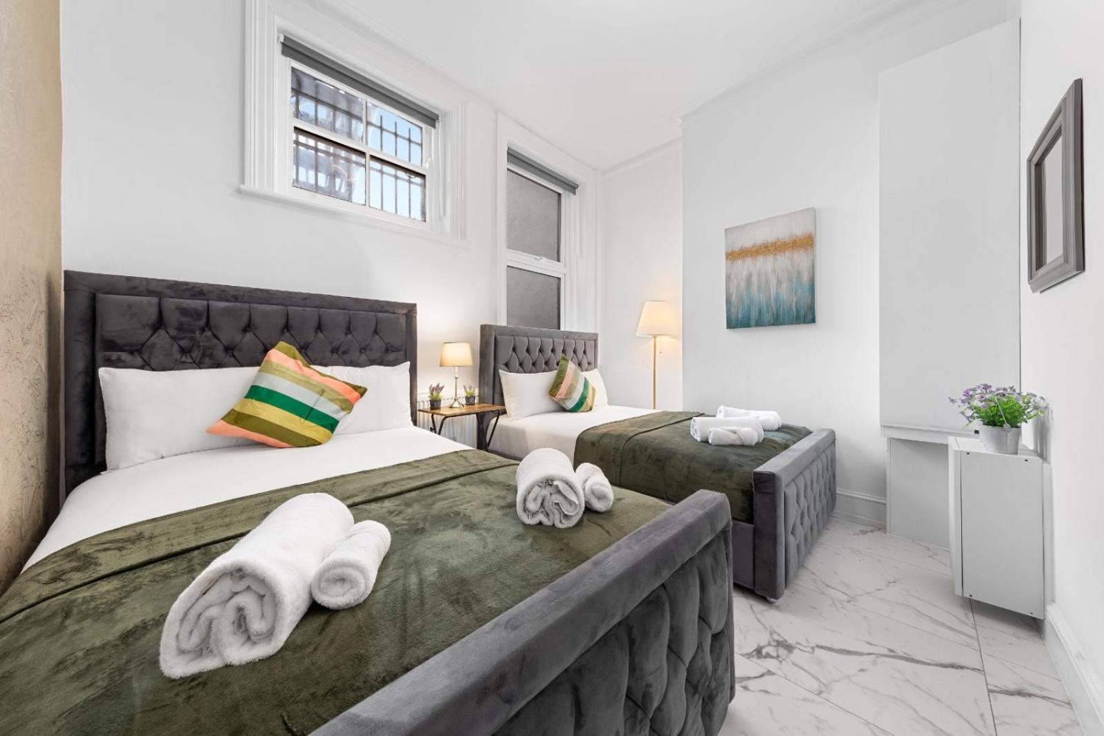1b Flat, Sleeps 5 In Finchley Tw18 * Londres