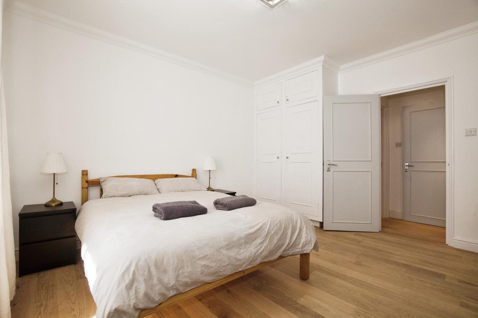 Well Located South Kensington Flat Appartement *