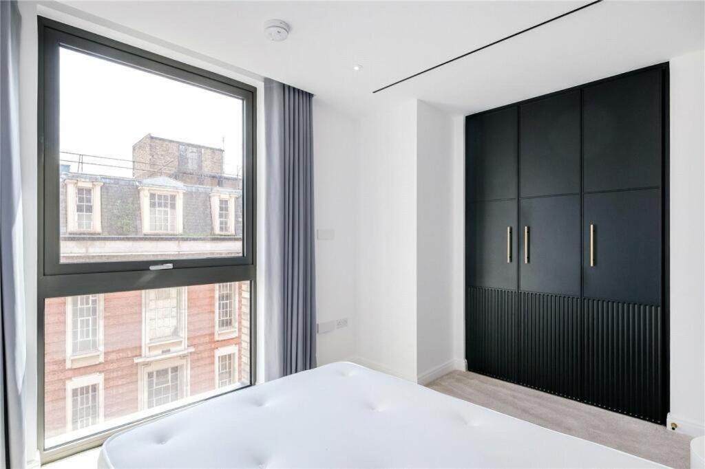 250 Road 2 Bollinder Place Ec1v 2ah 2bed Luxury Apartments-this Is Full Address Apartment