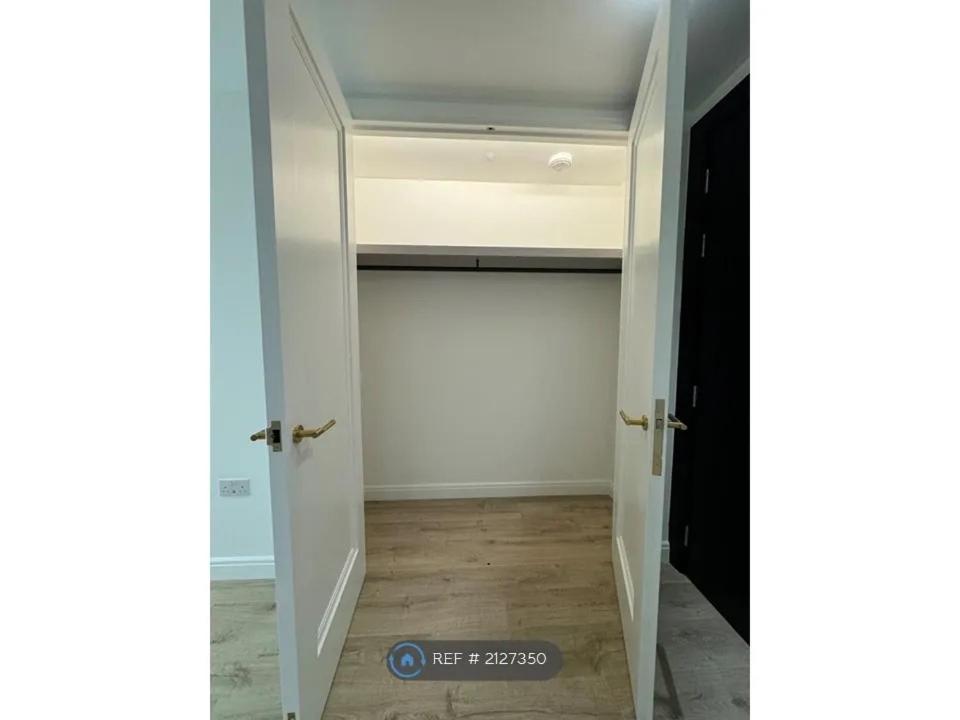 250 Road 2 Bollinder Place Ec1v 2ah 2bed Luxury Apartments-this Is Full Address Apartment *