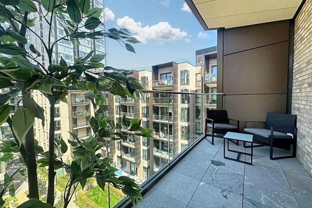 250 Road 2 Bollinder Place Ec1v 2ah 2bed Luxury Apartments-this Is Full Address Apartment