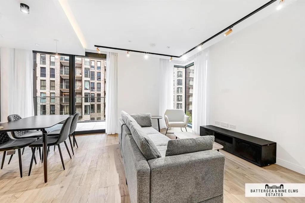 250 Road 2 Bollinder Place Ec1v 2ah 2bed Luxury Apartments-this Is Full Address Apartment London