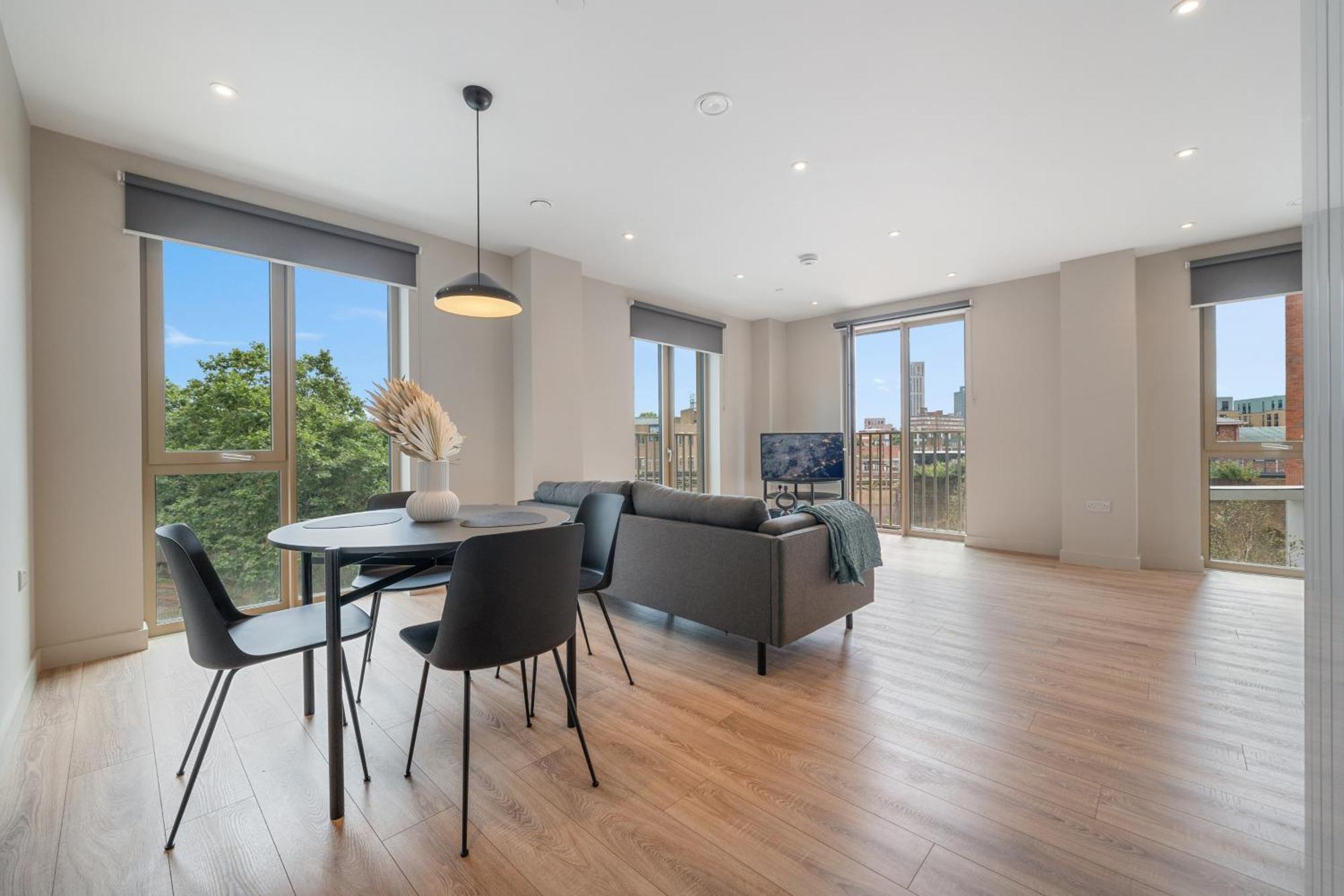 Rentitrev Modern Flat In Exclusive Wandsworth Area Apartment