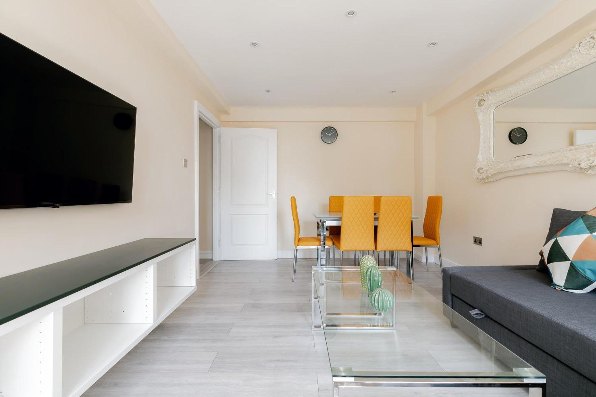 Two Bedroom Near Hyde Park And Oxford Street Appartement Londen