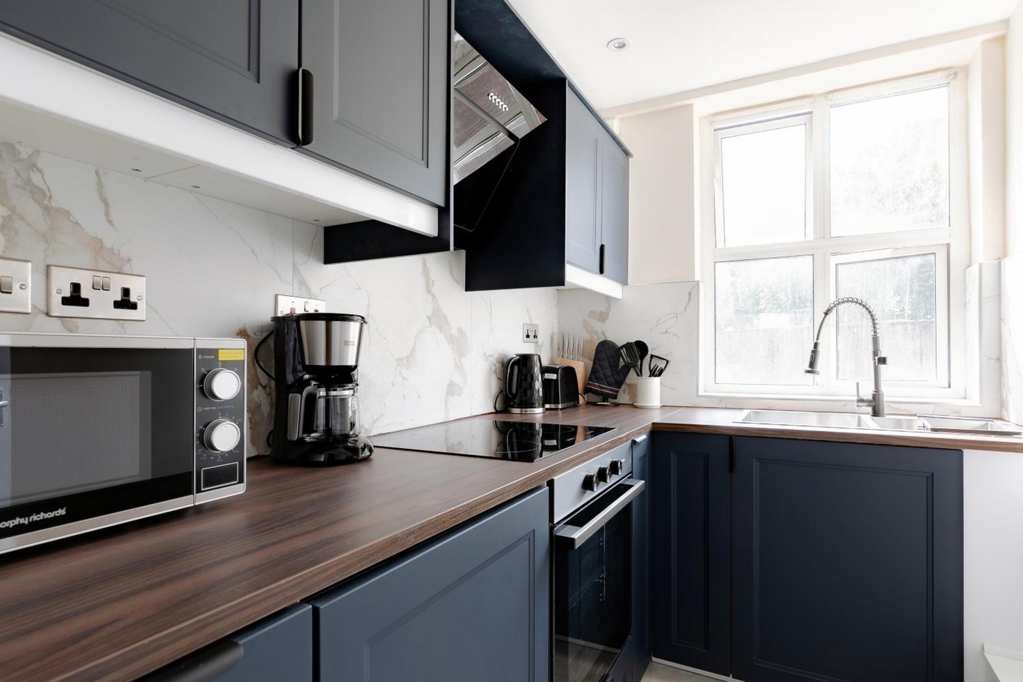 Two Bedroom Near Hyde Park And Oxford Street * Londres