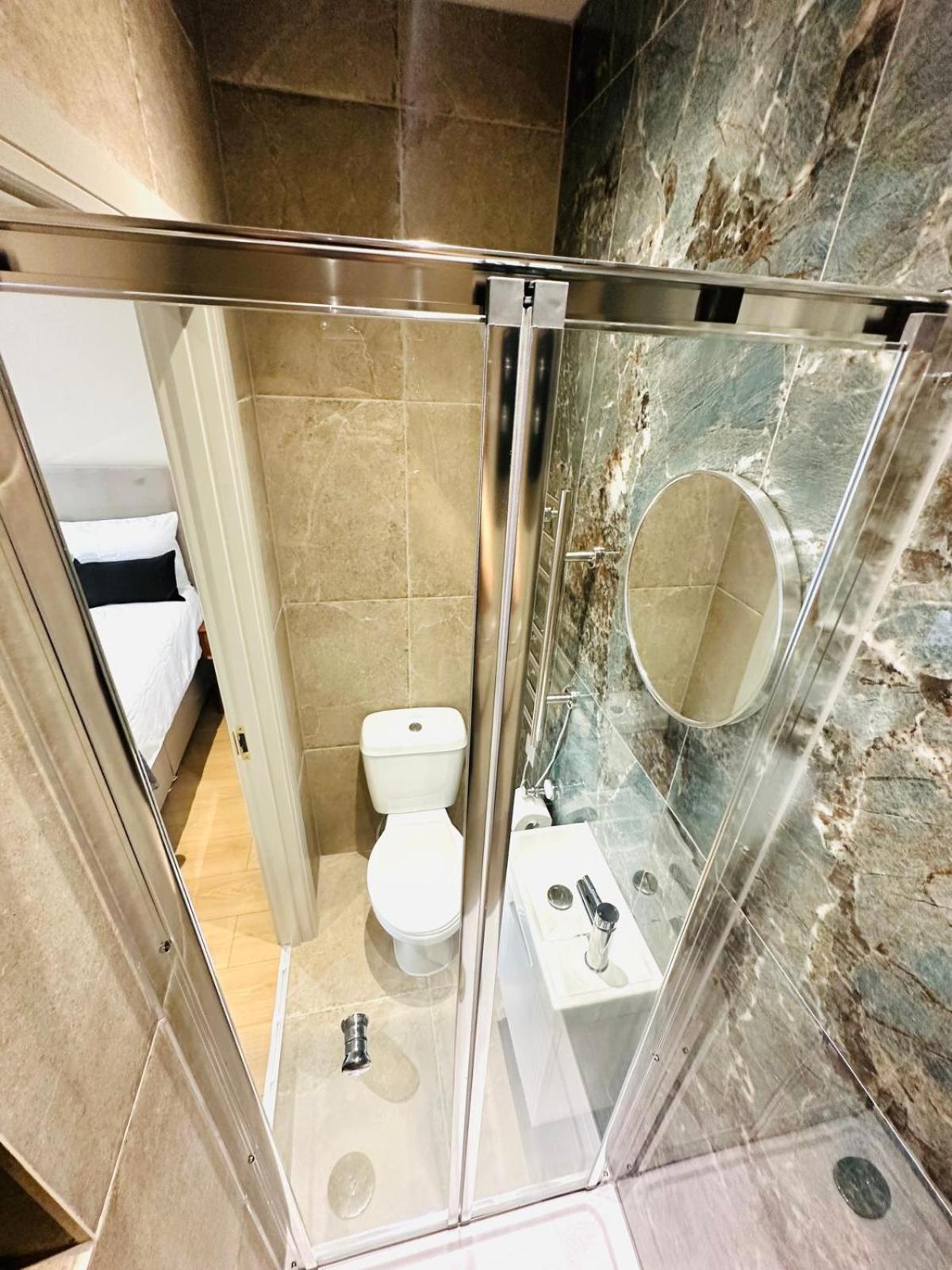 Pensión Ensuite Ii Great Location Close To Eye Londres
