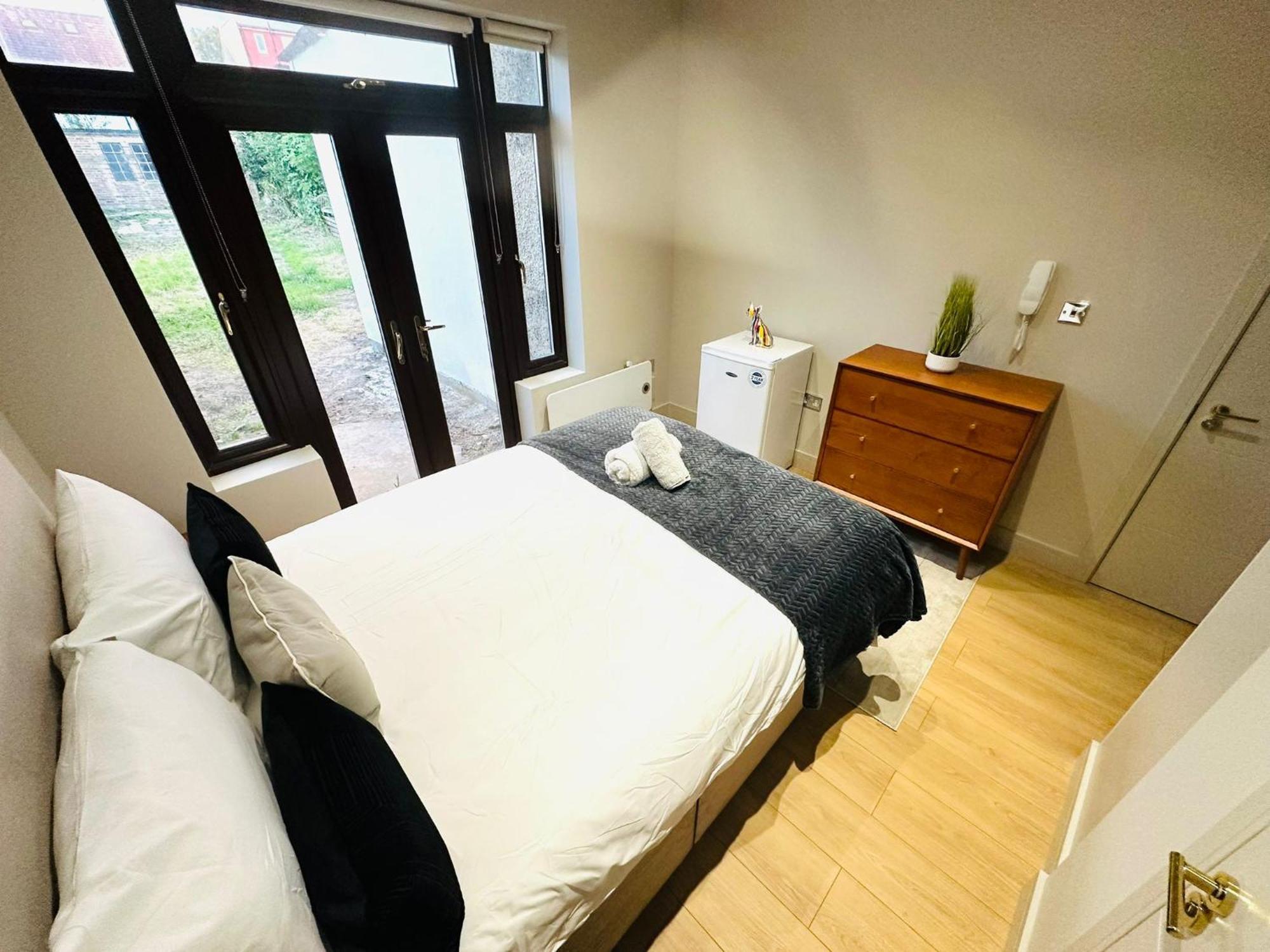 Ensuite Ii Great Location Close To Eye Pensión Londres