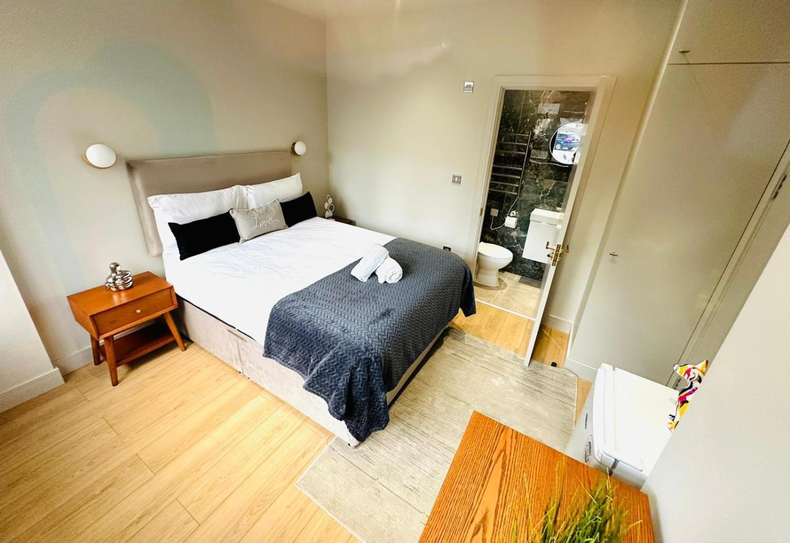 Ensuite Ii Great Location Close To Eye * Londres