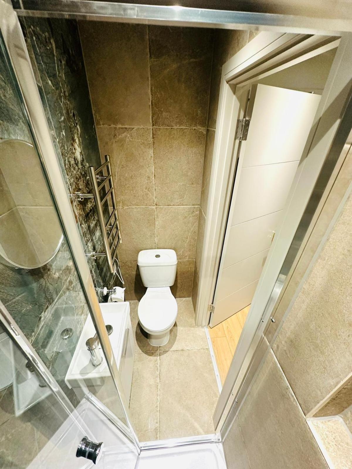 Ensuite Ii Great Location Close To Eye Londres