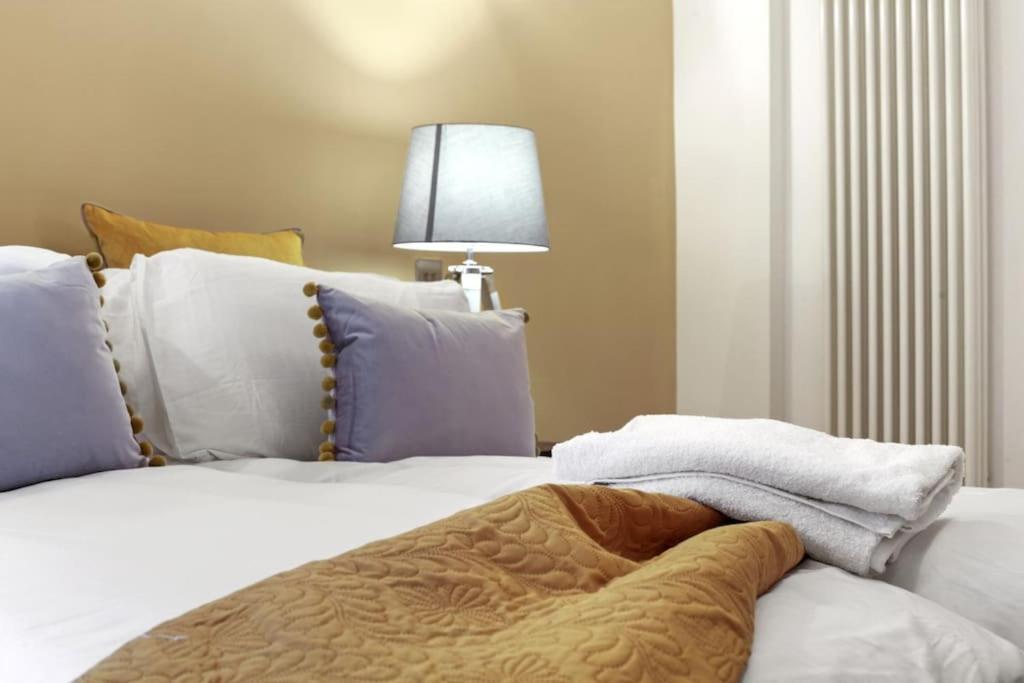 Stylish In Euston And Near Camden With Private Roof Terrace