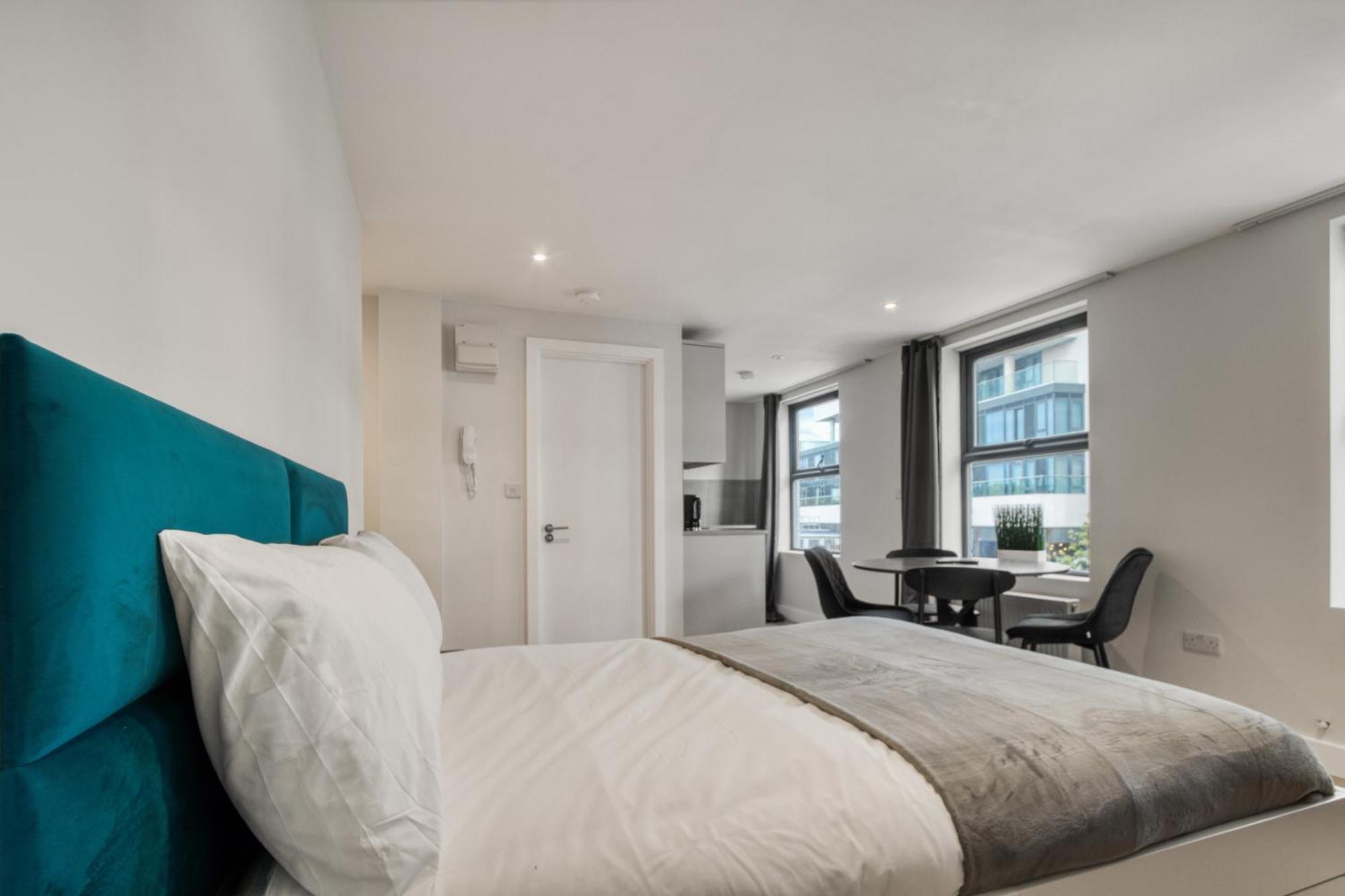 Finsbury Park Zone 2 * Londres