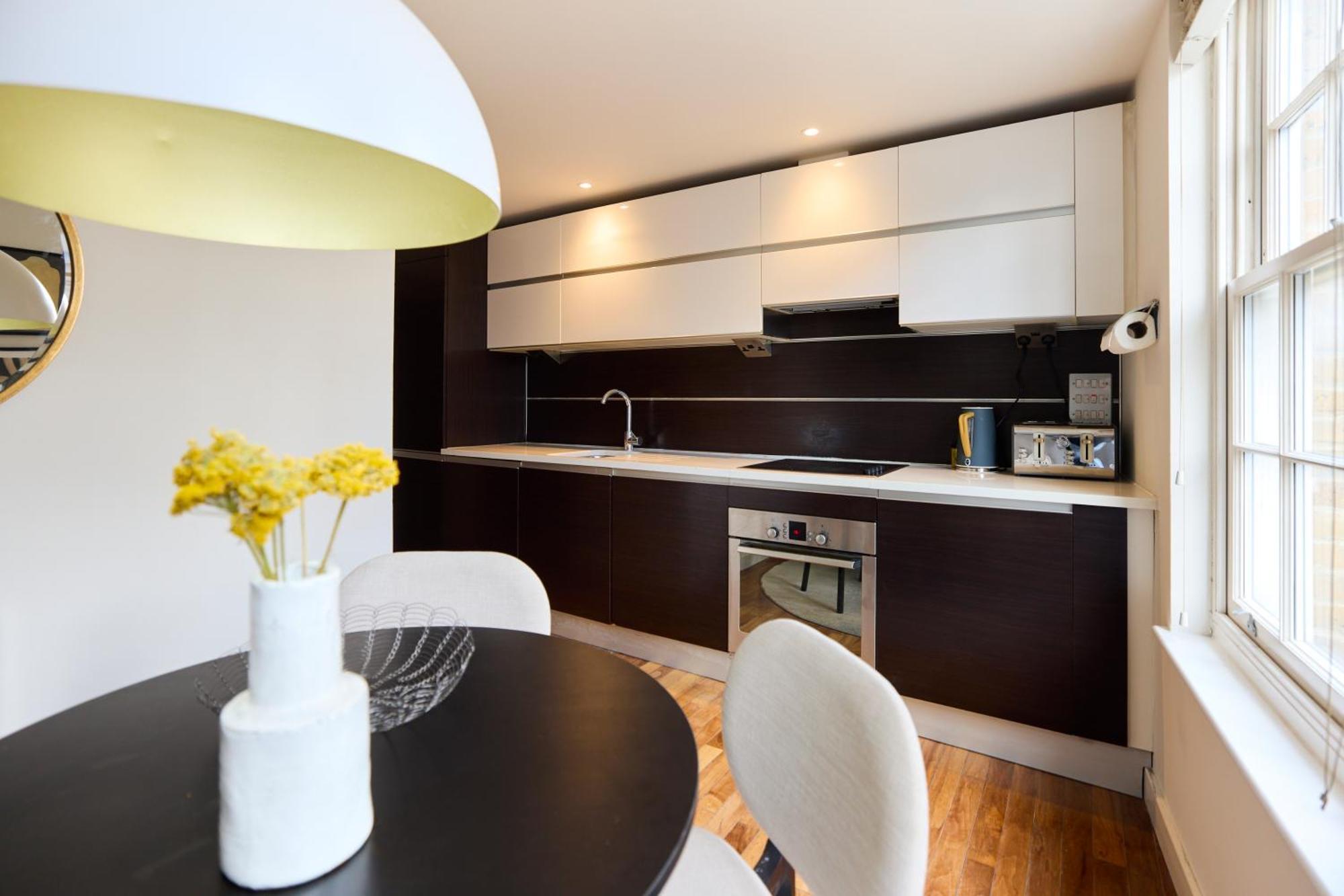 The Brick Lane Arms - Breathtaking 2bdr Penthouse With Balcony Appartement *