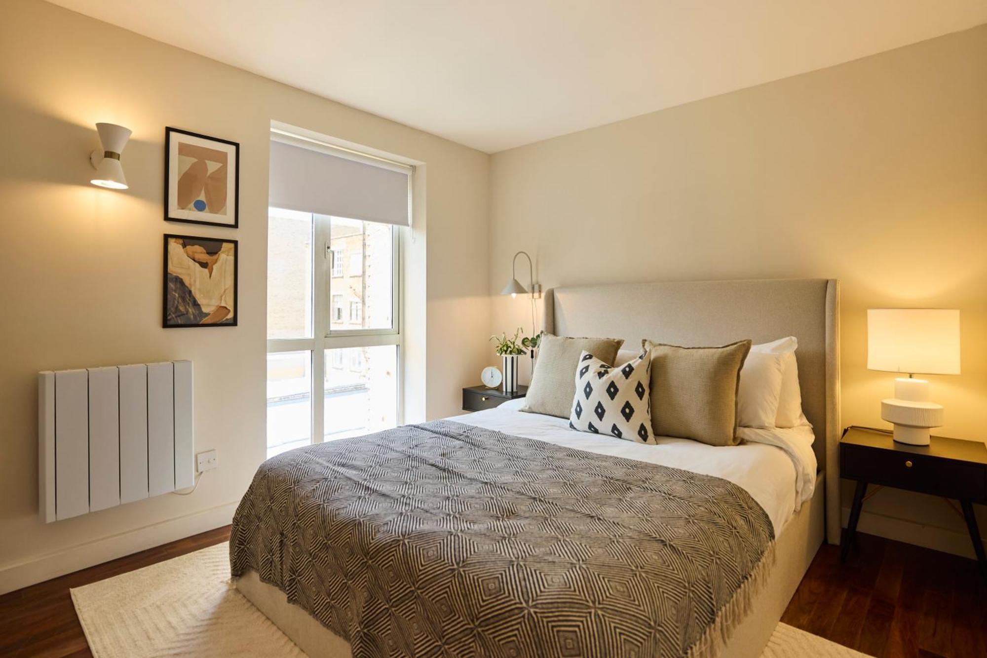 The Brick Lane Arms - Breathtaking 2bdr Penthouse With Balcony Appartement Londen