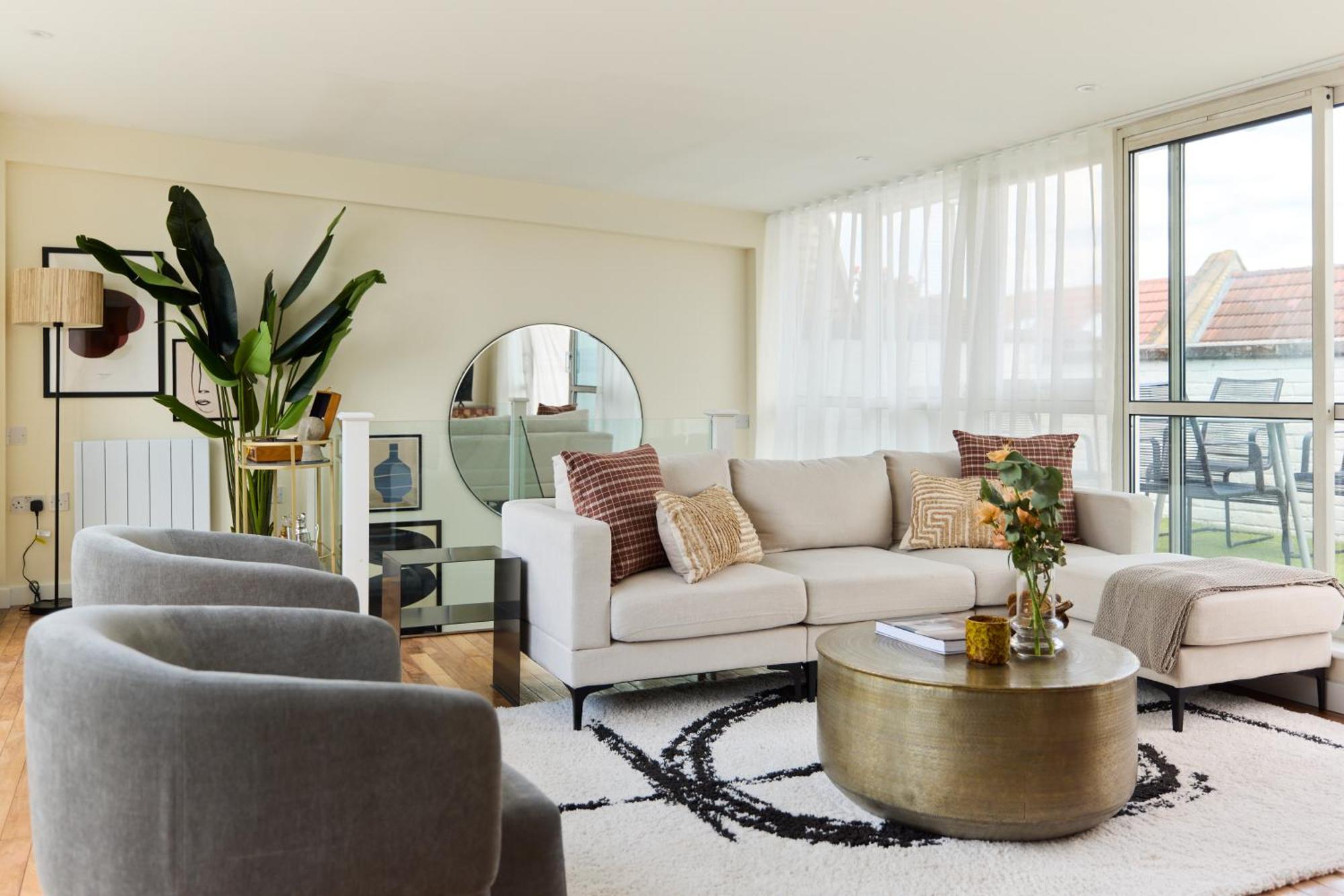 The Brick Lane Arms - Breathtaking 2bdr Penthouse With Balcony Appartement Londen