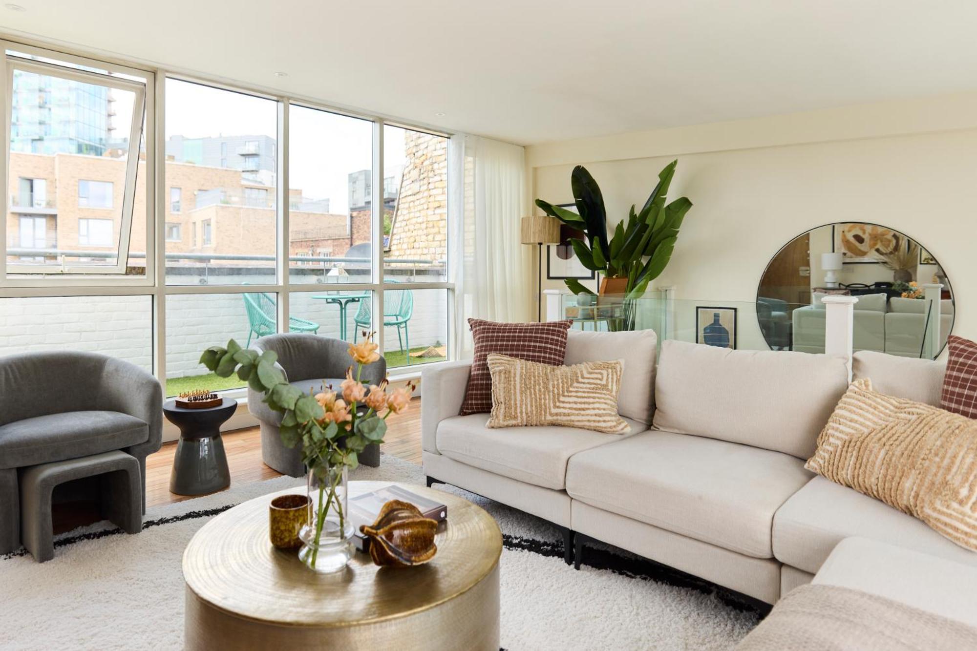 The Brick Lane Arms - Breathtaking 2bdr Penthouse With Balcony Appartement