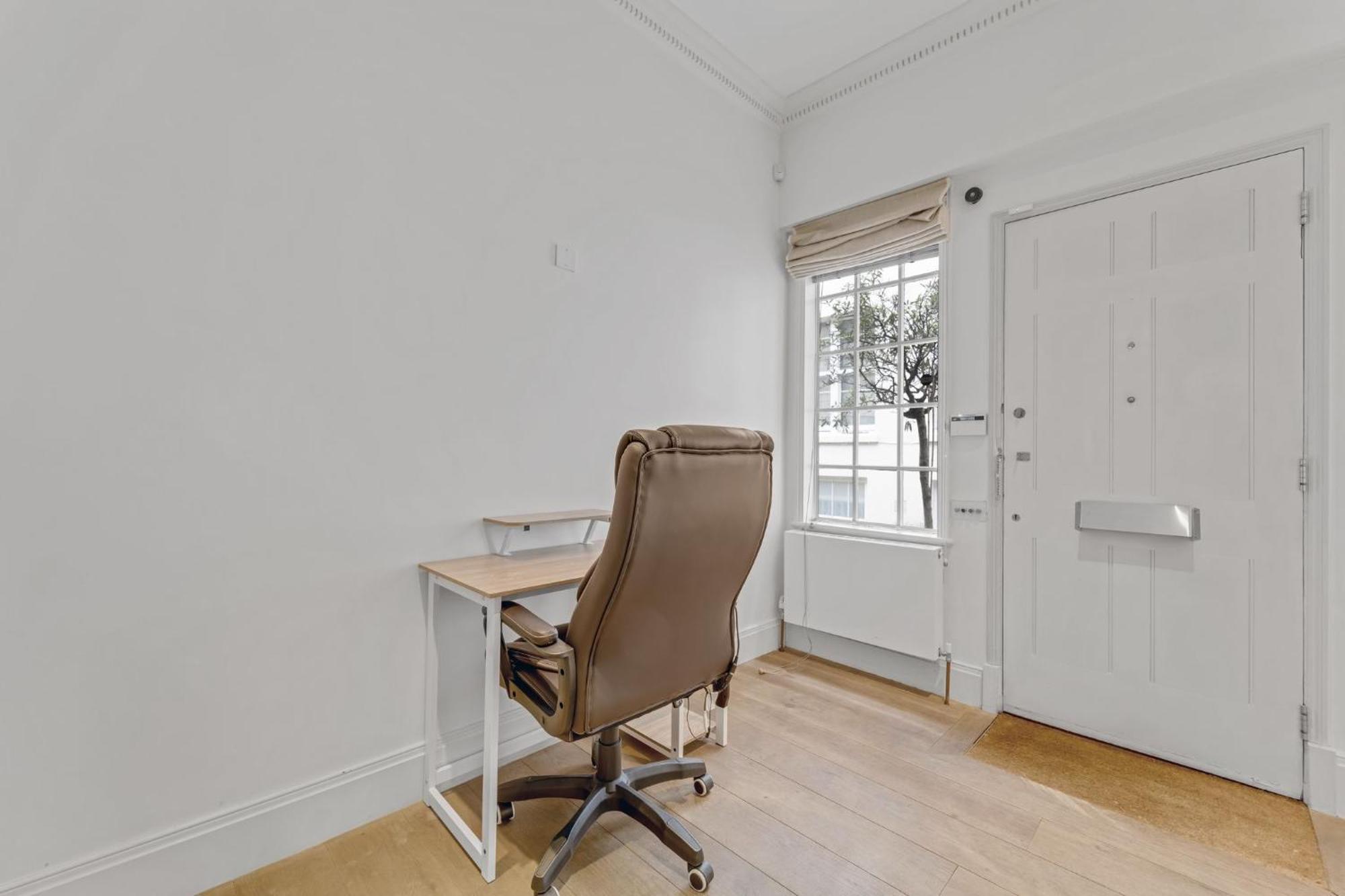 The Belgravia Place - Stunning & Bright 2bdr