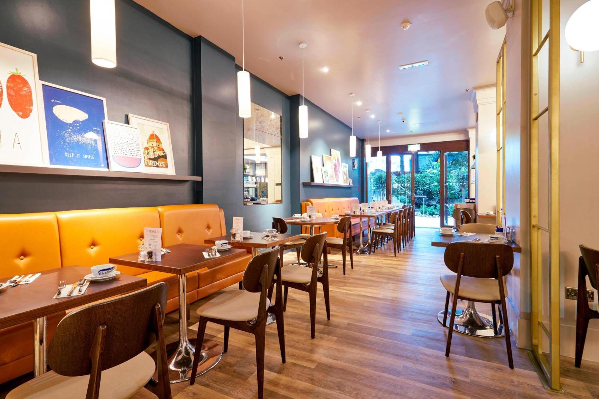 Marriott Regents Park Hotel 4*