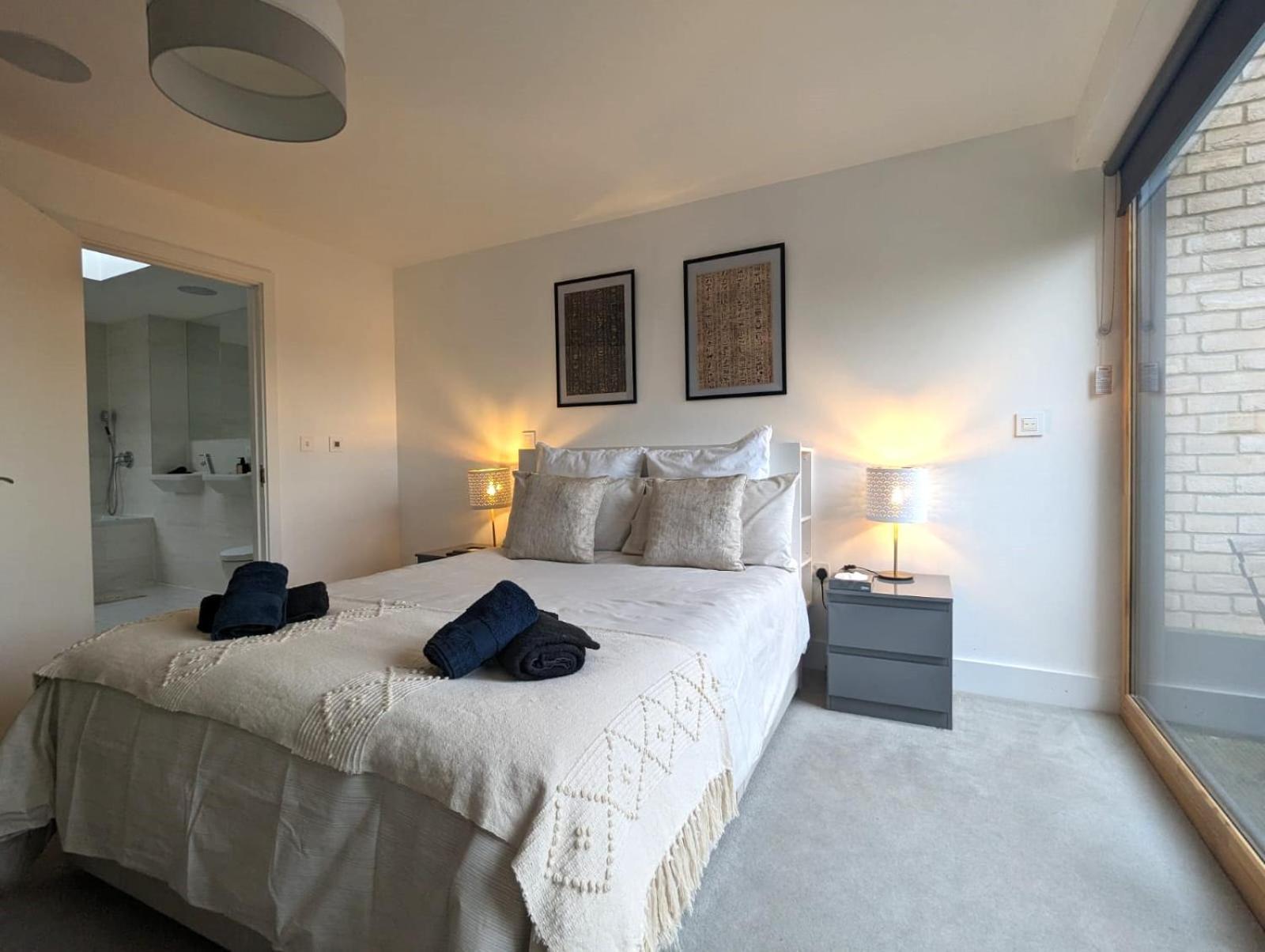 Luxurious & Modern Townhouse In Hammersmith * Londres