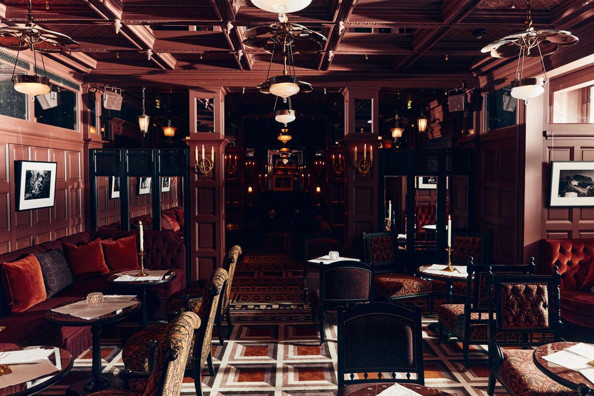 Hotel At Sloane