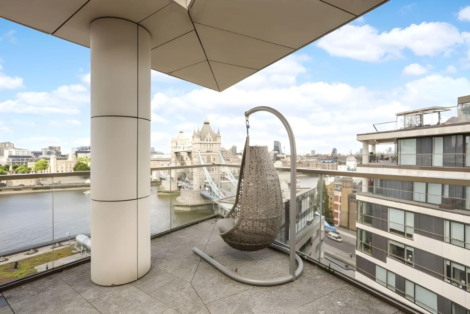 Apartment 3 Million Pound Luxury Large Tower Bridge Direct Views Sleeps 6